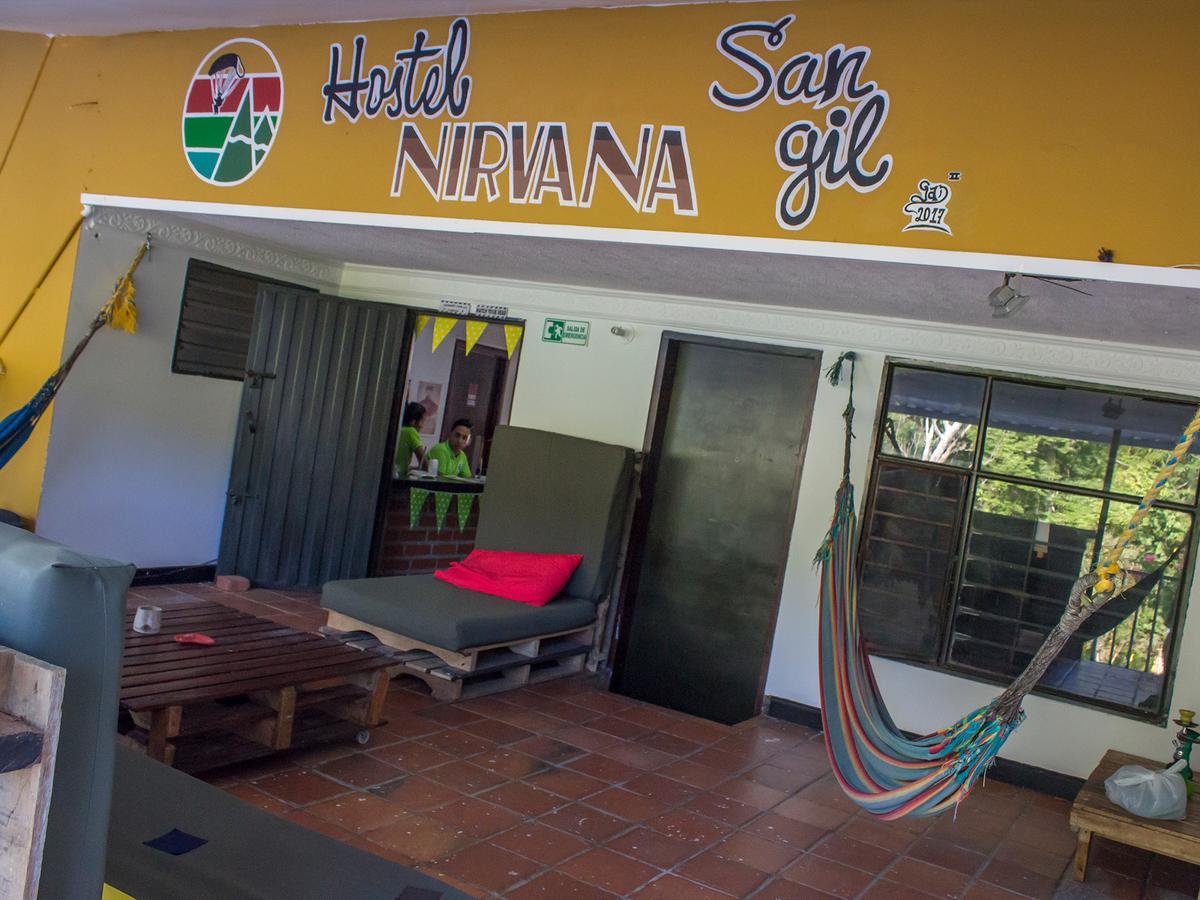 Hostel Nirvana San Gil Bagian luar foto