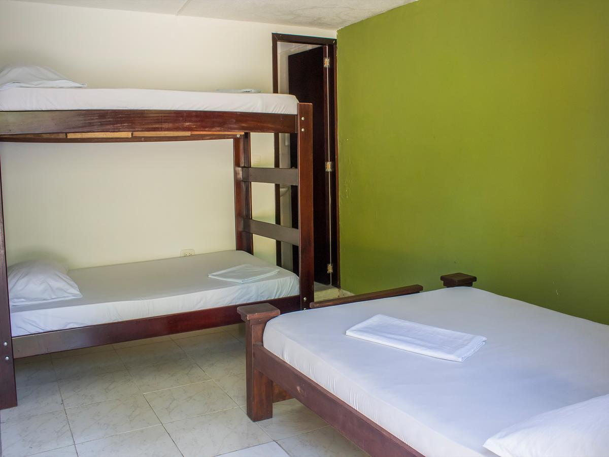 Hostel Nirvana San Gil Bagian luar foto
