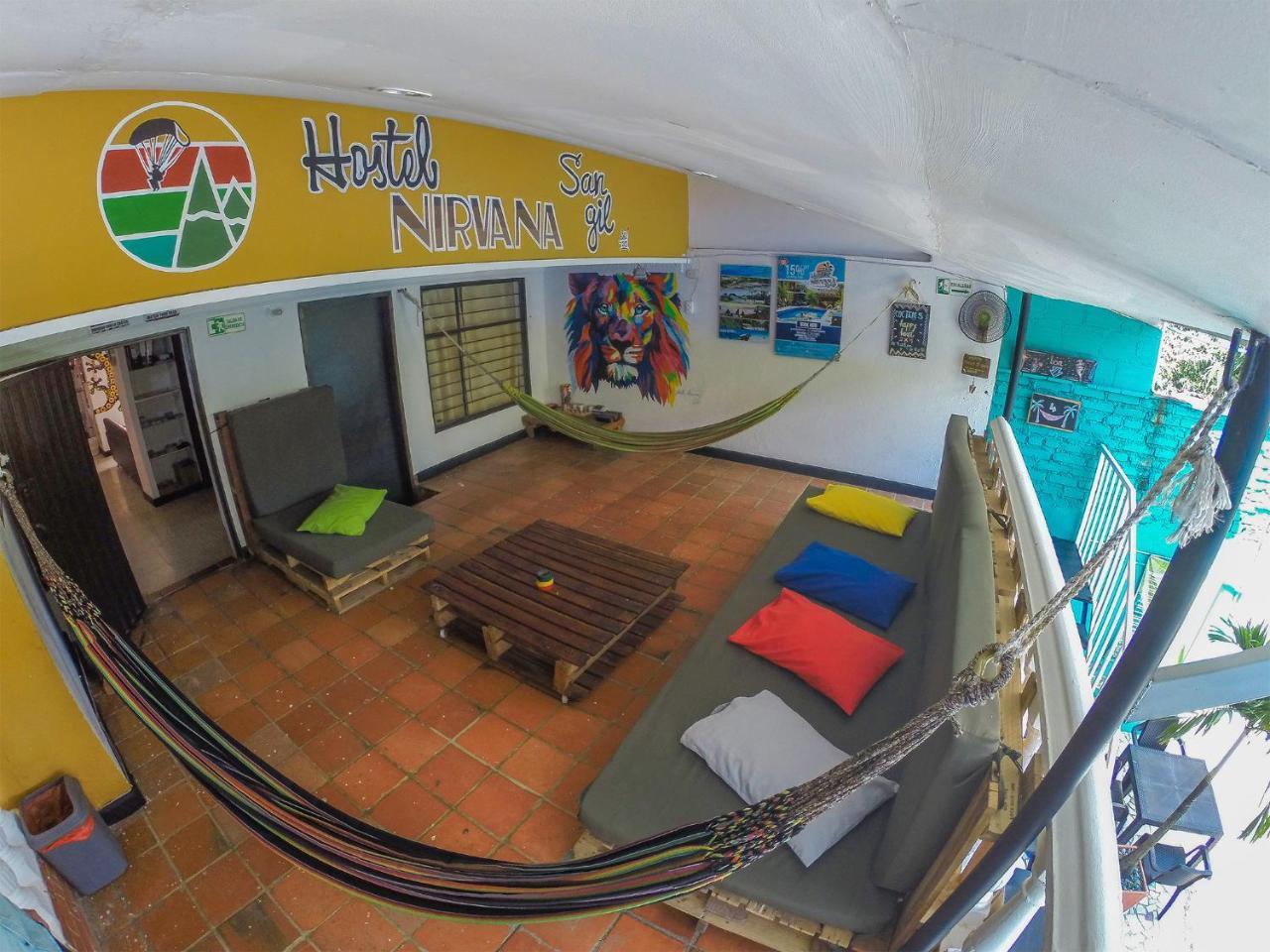 Hostel Nirvana San Gil Bagian luar foto